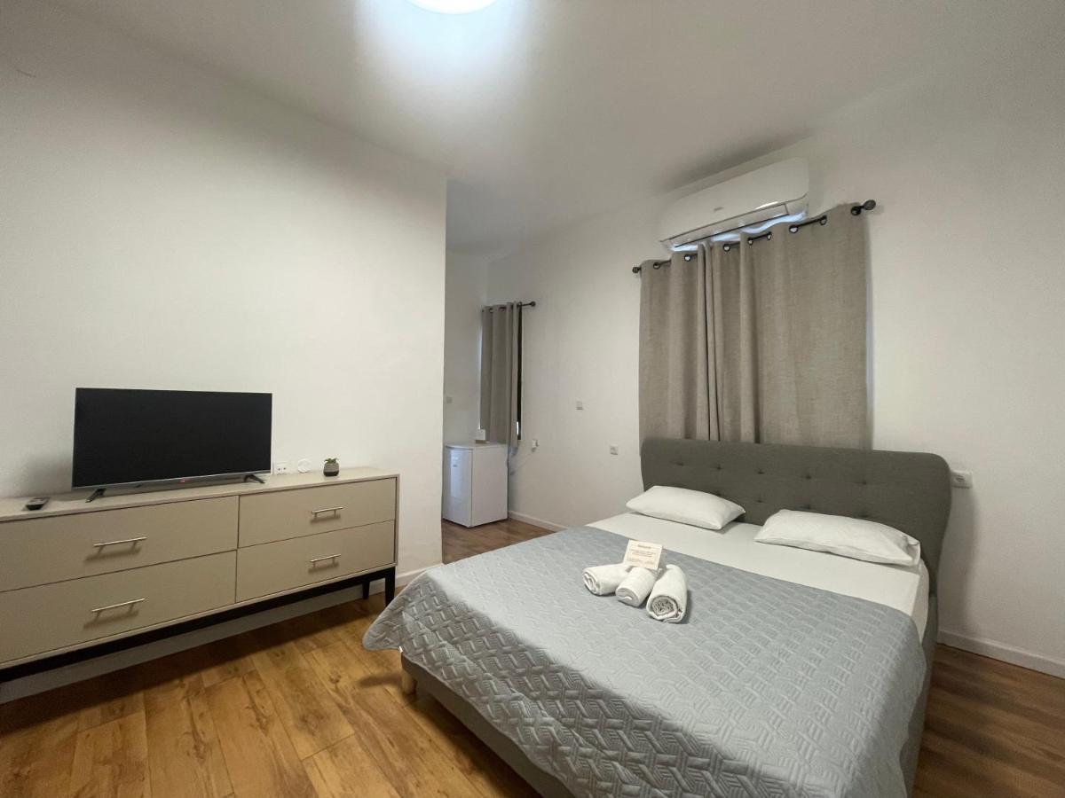 Godson Talpiot Aparthotel Haifa Exterior photo